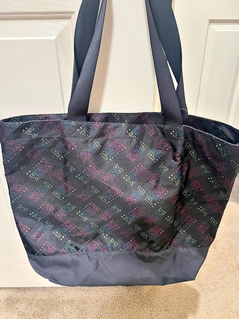 PINK Printed Tote Bag NWT in Black &